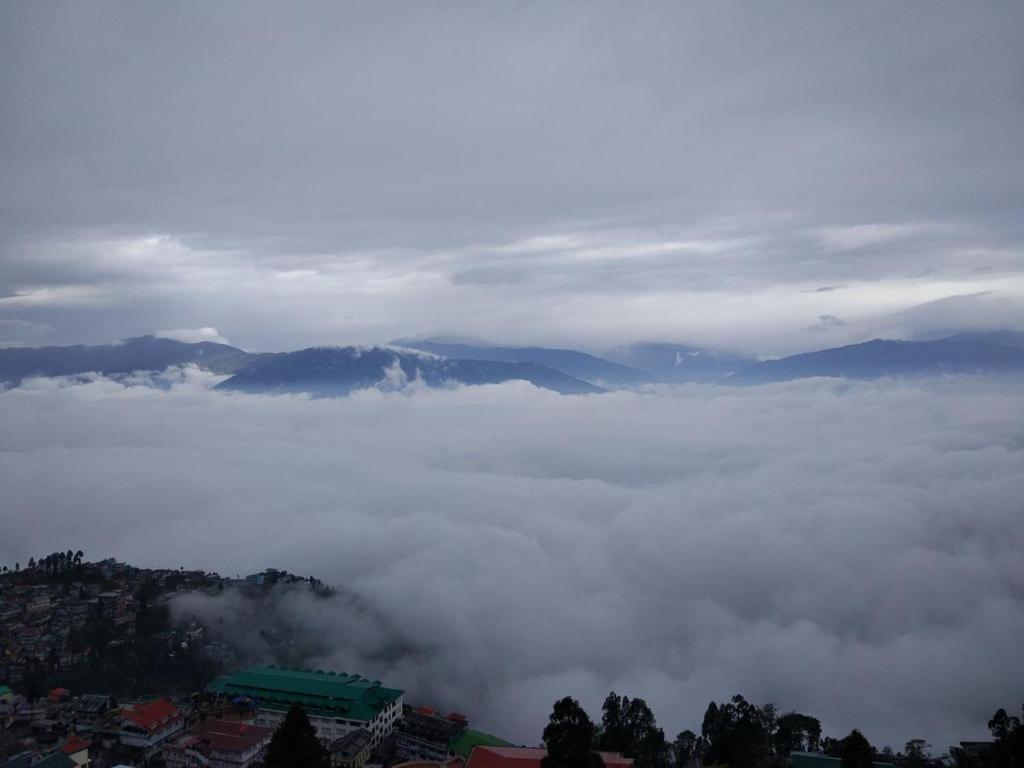Hotel Taktsang Darjeeling Дарджилинг Экстерьер фото